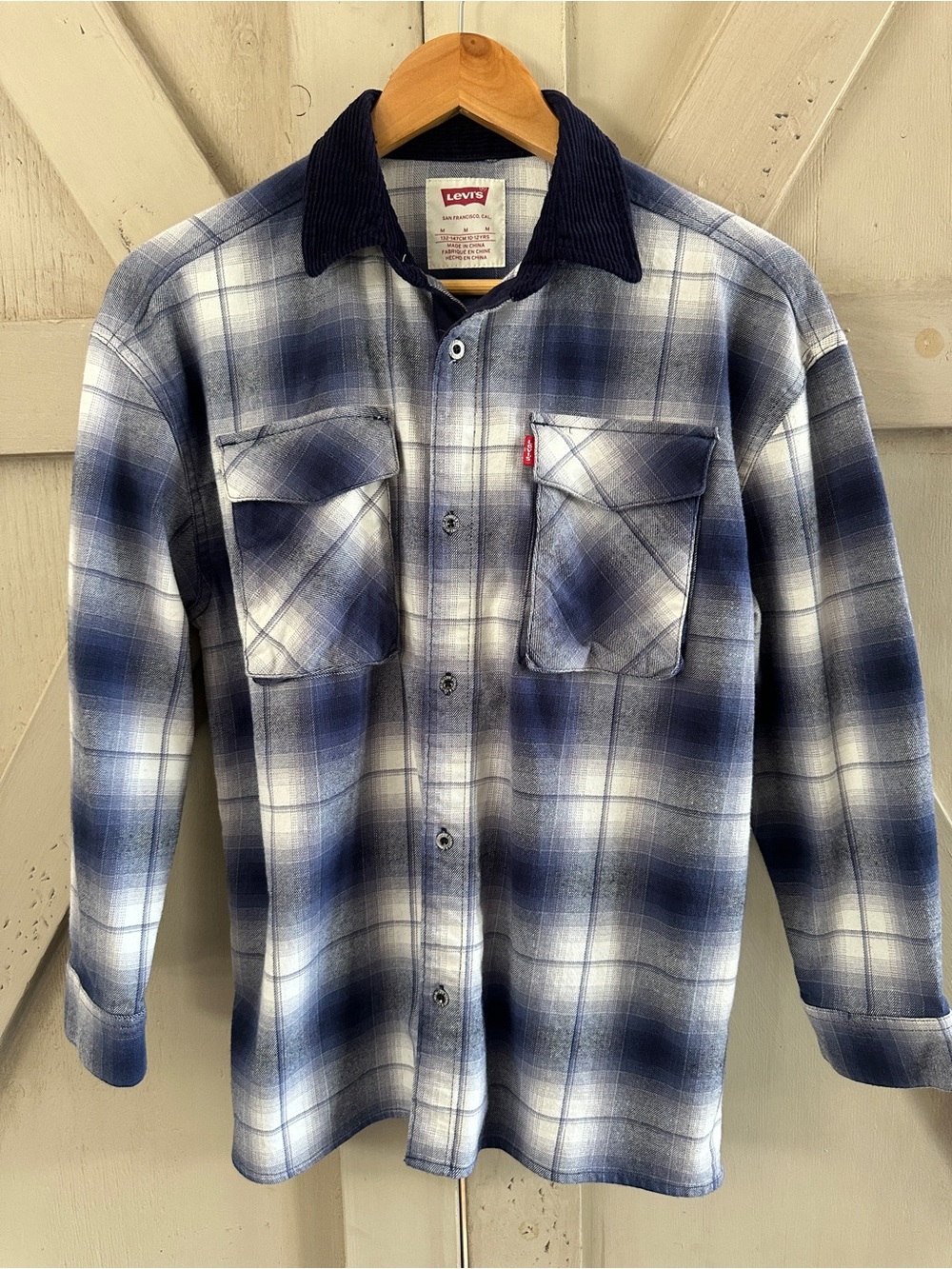 Levi's Navy and White Plaid Button-Down Shirt Corduroy Collar Boys Medium